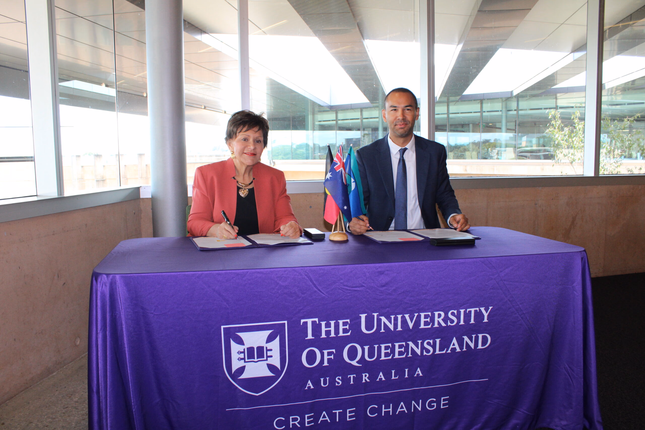Professor Bronwyn Fredericks signing a partnership agreement with CareerTrackers at the University of Queensland.